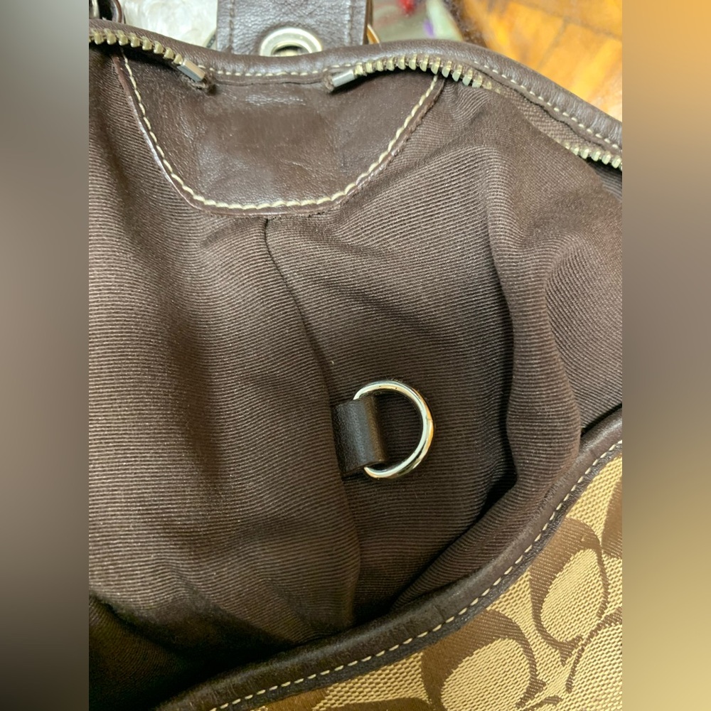 Coach Brown Signature Jacquard Hobo Bag with Wallet - Picture 10 of 16